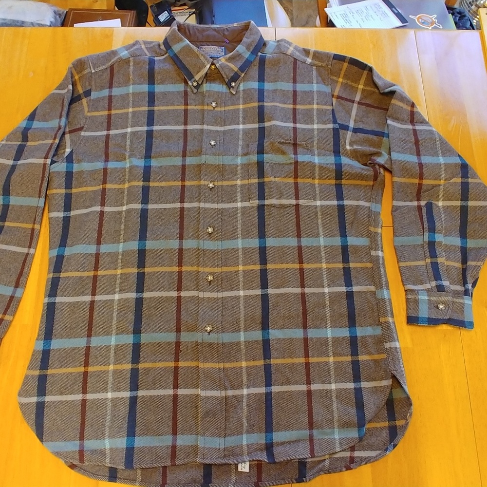 Vintage Pendleton button front shirt